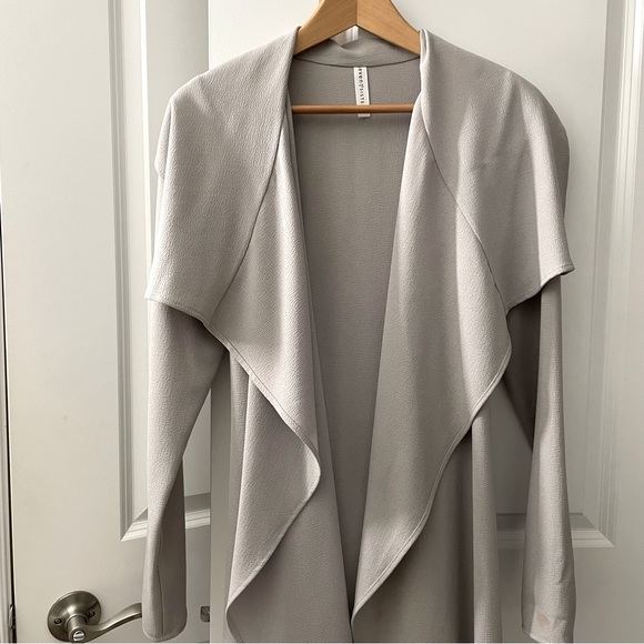 Seven Sisters Overcoat - Picture 2 of 6